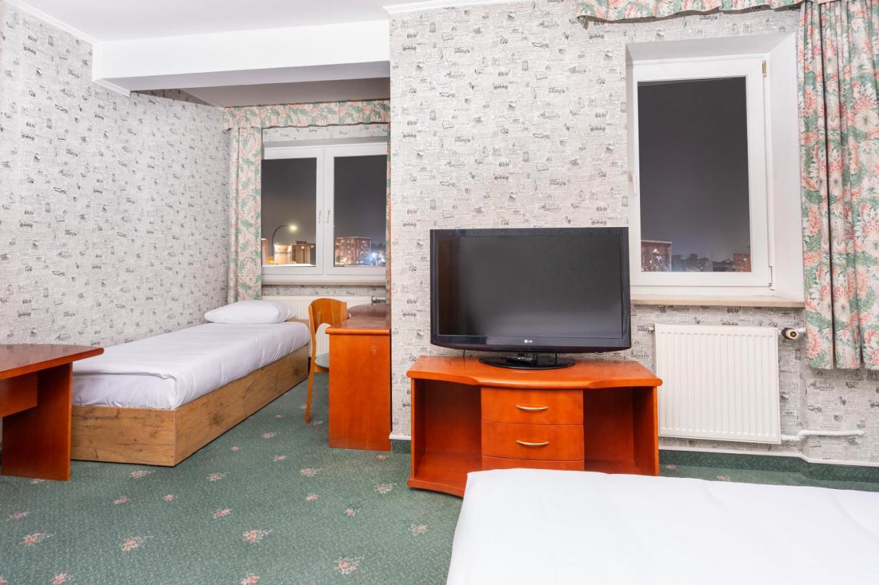 Hotel Victory Home Warschau Buitenkant foto