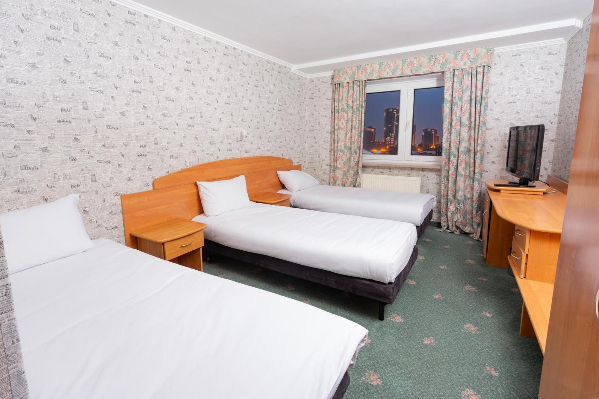 Hotel Victory Home Warschau Buitenkant foto